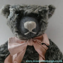 Load image into Gallery viewer, LARGE Steiff Bear with GROWLER. Limited Edition 2007. British Collector's Club. "Old Black Bear"

