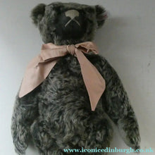 Load image into Gallery viewer, LARGE Steiff Bear with GROWLER. Limited Edition 2007. British Collector's Club. "Old Black Bear"
