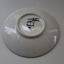 Load image into Gallery viewer, 1970s POOLE Delphis Small Plate by Judy Evens. Fantastic Abstract Design. 5 inches
