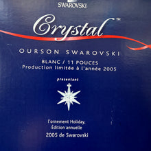 Load image into Gallery viewer, BOXED: Highly Collectable Vintage 2005 SWAROVSKI STEIFF BEAR with Christmas Crysal Star Pendant (668401)
