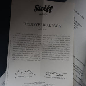 BOXED Collectable Miniature Steiff Club Membership Gift 2008. White Alpaca Bear with Certificate (420832)