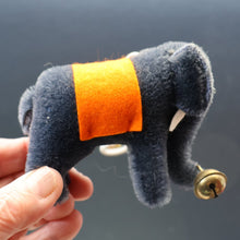 Load image into Gallery viewer, BOXED Collectable Miniature Steiff Club Membership Gift. Elephant (EAN 420603)
