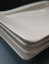 Load image into Gallery viewer, Villeroy and Boch &quot;New Wave&quot; Large Oblong Dinner Plates
