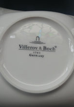 Load image into Gallery viewer, FOUR Villeroy and Boch &quot;New Wave&quot; Soup / Cereal Bowls
