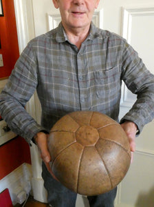 Vintage Mid Century Leather 5 kg Medicine Ball