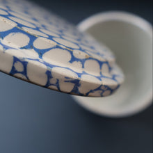 Load image into Gallery viewer, Highly Collectable 1930s Mailing Pottery Blue COBBLESTONE Lidded Storage Canister: LENTILS
