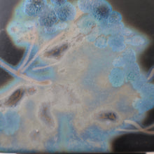 Load image into Gallery viewer, SCOTTISH POTTERY. 1980s Margery Clinton Cube Shape Footed Pot with Fine Lustre Glazes
