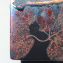 Load image into Gallery viewer, SCOTTISH POTTERY. 1980s Margery Clinton Cube Shape Footed Pot with Fine Lustre Glazes
