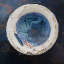 Load image into Gallery viewer, STUDIO POTTERY. Collectable 1980s Squat Vase with Stunning Lustre Glazes by Tony Laverick (b.1961). SIGNED
