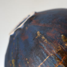 Load image into Gallery viewer, STUDIO POTTERY. Collectable 1980s Squat Vase with Stunning Lustre Glazes by Tony Laverick (b.1961). SIGNED
