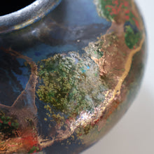 Load image into Gallery viewer, STUDIO POTTERY. Collectable 1980s Squat Vase with Stunning Lustre Glazes by Tony Laverick (b.1961). SIGNED
