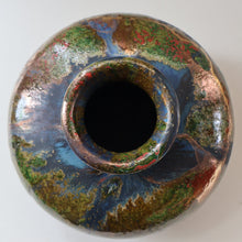 Load image into Gallery viewer, STUDIO POTTERY. Collectable 1980s Squat Vase with Stunning Lustre Glazes by Tony Laverick (b.1961). SIGNED
