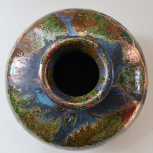 STUDIO POTTERY. Collectable 1980s Squat Vase with Stunning Lustre Glazes by Tony Laverick (b.1961). SIGNED