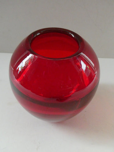 Vintage 1960s WHITEFRIARS Ruby Red Ovoid Glass Vase. Design Number 9585 by Geoffrey Baxter