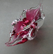 Load image into Gallery viewer, HOSPODKA Chribska. Fine MINIATURE 1960s Pink and Clear Cased Glass Bowl with Wing Details
