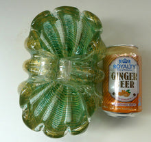Load image into Gallery viewer, Large 1950s Barovier &amp; Toso MURANO &#39;Cordonato d&#39;Oro&#39; Gold Leaf Glass Basket
