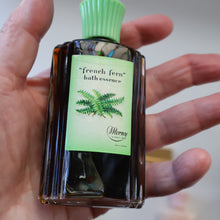 Load image into Gallery viewer, COSMETICS INTEREST. Vintage 1930s MORNY French Fern Gift Set. In original presentation box
