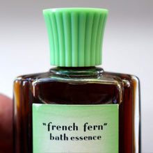Load image into Gallery viewer, COSMETICS INTEREST. Vintage 1930s MORNY French Fern Gift Set. In original presentation box
