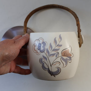 1950’s Poole Twintone Biscuit Barrel with Stylised Floral TURDIANA Pattern. Designed by Ruth Pavely