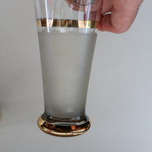 Load image into Gallery viewer, 1950s. Set of FIVE Good Quality Tall Schooners or Beer Glasses with Skaters
