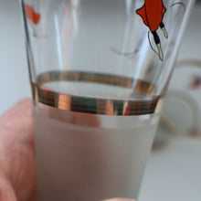 Load image into Gallery viewer, 1950s. Set of FIVE Good Quality Tall Schooners or Beer Glasses with Skaters
