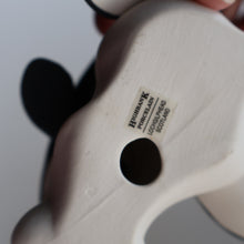 Load image into Gallery viewer, Vintage 1970s Scottish HIGHBANK PORCELAIN (Lochgilphead). Pair of Orcas or Killer Whales

