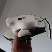 Load image into Gallery viewer, Vintage 1970s Scottish HIGHBANK PORCELAIN (Lochgilphead). Pair of Orcas or Killer Whales
