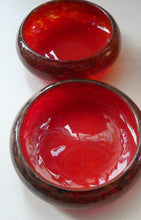 Load image into Gallery viewer, Genuine 1930s Red Aventurine Scottish Monart Glass Pin Dish
