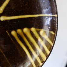 Load image into Gallery viewer, SCOTTISH POTTERY. Rarer Margery Clinton Circular Plate with an Abstract Yellow Slipware Decoration
