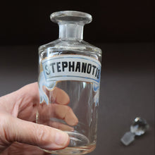 Load image into Gallery viewer, RARE Antique French Glass Perfume Oil Bottle. Baccarat Design. STEPHANOTIS
