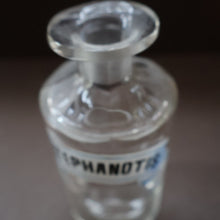 Load image into Gallery viewer, RARE Antique French Glass Perfume Oil Bottle. Baccarat Design. STEPHANOTIS
