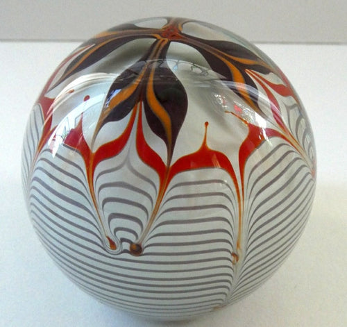 CHRIS BUZZINI American Art Glass Paperweight for Bridgeton Studio. Signed and dated 1983