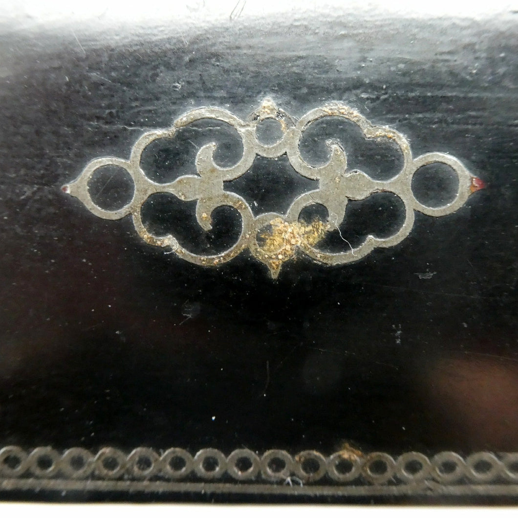 ANTIQUE Victorian Papier Mache Snuff Box with Inlaid Lid