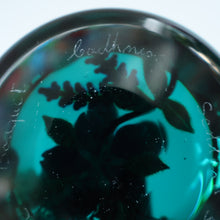 Load image into Gallery viewer, Vintage Limited Edition 1991 Caithness Paperweight WILD ROSE BOUQUET by William Manson
