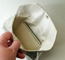 Load image into Gallery viewer, Glittery Vintage SILVER Glomesh Disco Evening Clutch Bag or Purse. Fancy Diamante Clasp Detail
