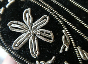 Fine Vintage 1940s Indian ZARDOSI Gold and Silver Embroidered Handbag. Black Velvet Body