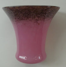 Load image into Gallery viewer, MONART Scottish Glass. Fine Vintage Art Glass Vase, 1930s. Shape GC. Mottled Pink with Black Rim Speckled with Gold Aventurine Flakes
