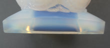 Load image into Gallery viewer, LARGE 1930s Art Deco ETLING Glass Decorative Bowl or Vase. Hexagonal Shape with Cute  
