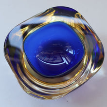 Load image into Gallery viewer, 1960s MURANO Small Square Glass Bowl. Vintage Sommerso Geode Blue Interior Cased in Yellow &amp; Clear
