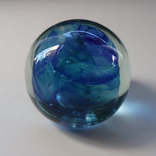 Load image into Gallery viewer, BRITISH ART GLASS. Vintage 1970s Isle of Wight Paperweight. Flame Mark Pontil
