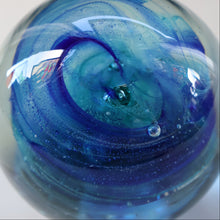Load image into Gallery viewer, BRITISH ART GLASS. Vintage 1970s Isle of Wight Paperweight. Flame Mark Pontil

