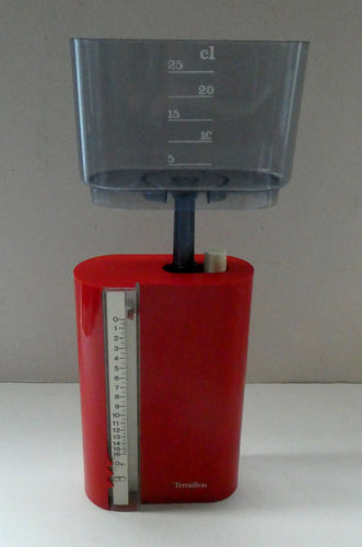 Vintage 1970s Portable Space Age Kitchen Scales by Terraillon PL350. Fabulous Scarlet Red Colour