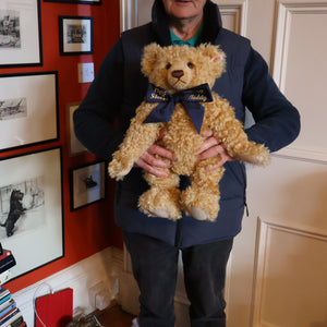 BOXED: Vintage 2002 STEIFF BEAR.  Very Large Classic LIMITED EDITION "Centenary Bear" EAN (670985)