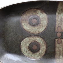 Load image into Gallery viewer, CORNISH STUDIO POTTERY. 1970s Massive Oblong Plate Made at Polperro Pottery
