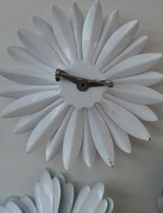 JOB LOT. Three Vintage Metal Painted LARGE Size Daisy Brooches