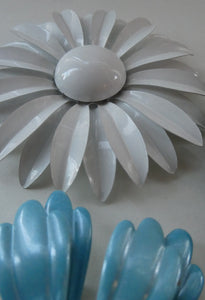 JOB LOT. Three Vintage Metal Painted LARGE Size Daisy Brooches