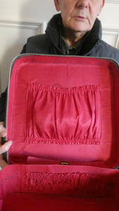Vintage 1950s Thick Black Leather NORRIS LUGGAGE Small Travelling Case. With Original Old Cruise Labels