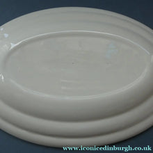 Load image into Gallery viewer, 1970's AQUARIUS Oval Plate. WASHINGTON POTTERY. Quirky Green Fish
