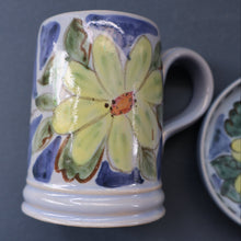 Load image into Gallery viewer, 1950s BUCHAN Tankard &amp; Small Dish. EDINBURGH Pattern
