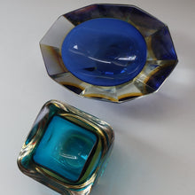 Load image into Gallery viewer, 1960s MURANO Little Square Glass Bowl. Vintage Sommerso Geode Blue Interior Cased in Clear
